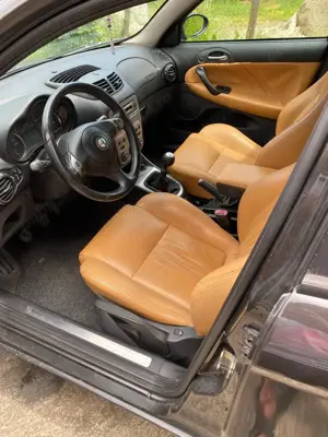 Alfa Romeo 147 1.9 16v jtdm - imagine 7