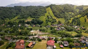 Tu 3D! Resedinta  Pensiune, apreciabil areal, Moieciu, Bran, Brasov - imagine 15