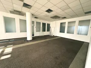 Spațiu comercial de 130 mp de închiriat în Galați Locație excelentă pe Bulevardul George Coșbuc - imagine 5