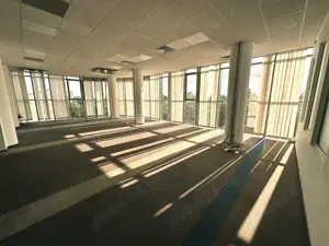 Spațiu comercial de 130 mp de închiriat în Galați Locație excelentă pe Bulevardul George Coșbuc