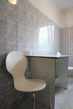 1 camera,  centrala proprie; Complex Studentesc - Rest. Dinar. - imagine 12