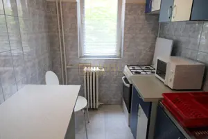 1 camera,  centrala proprie; Complex Studentesc - Rest. Dinar. - imagine 9