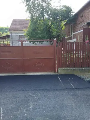 Casă de vânzare în localitatea Nicolae Bălcescu (Varădia de Mureș) Jud Arad  - imagine 10