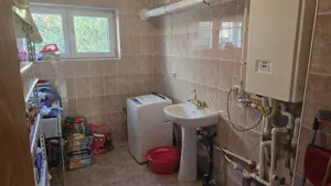 Vand proprietate in Deva. zona Ceangai, compusa din 2 case de locuit, constructii din anul 2003  - imagine 7