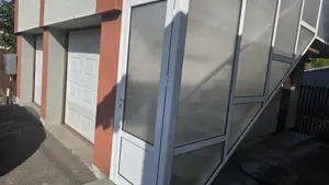 Vand proprietate in Deva. zona Ceangai, compusa din 2 case de locuit, constructii din anul 2003  - imagine 14