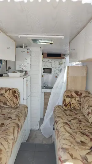 Camper euro 5 panou solar bucătărie baie aer conditionat