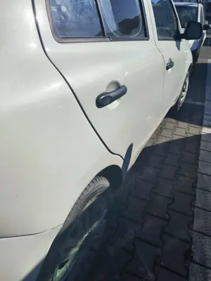 Nissan micra 1,2 benzină