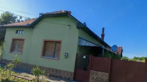 Casă de vânzare în localitatea Țipari