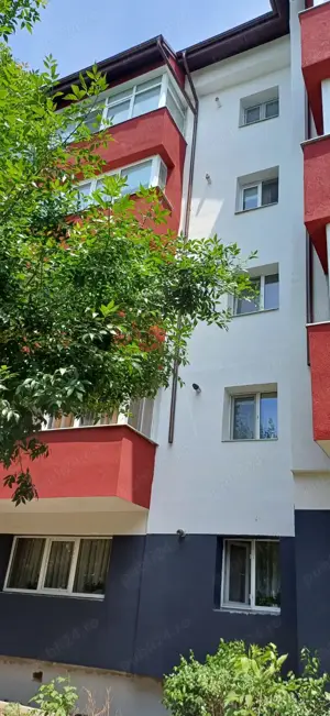 Apartament 4 camere 104 mp, central, bloc complet renovat (PNRR)   2 băi, 2 balcoane - imagine 13