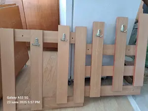 Vand cuier lemn de perete - imagine 2