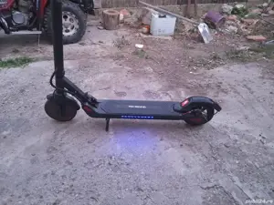 trotineta electrica pentru reparat  - imagine 2