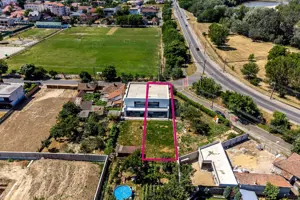 Vila spatioasa in subcetate, proprietate premium - imagine 3