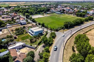 Vila spatioasa in subcetate, proprietate premium