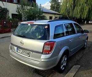 De vanzare Opel Astra H, PRET 2300 EURO(usor negociabil) - imagine 5