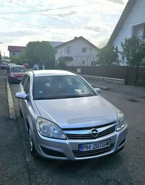 De vanzare Opel Astra H, PRET 2300 EURO(usor negociabil) - imagine 8
