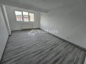 Reșița, apartament 3 camere, 80 mp, Govândari, zona Kaufland - imagine 8