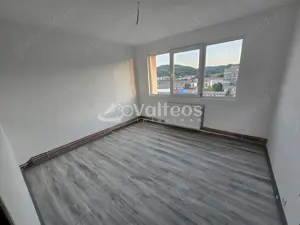 Reșița, apartament 3 camere, 80 mp, Govândari, zona Kaufland - imagine 11