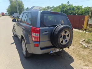 Suzuki Grand Vitara  - imagine 2