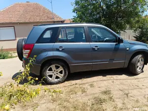 Suzuki Grand Vitara  - imagine 3
