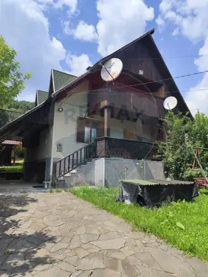 Casă - Cabana de vanzare in Firiza