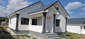 Vindem Casa in Navodari