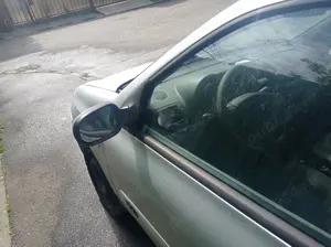 Renault Clio Simbol 2007 1.4benzina 130k - imagine 5