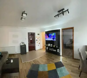 Apartament 2 camere, zona Calea Moldovei, etaj intermediar  - imagine 3