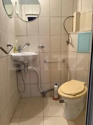 Apartament 3 camere, 46 mp, zona CENTRAL - imagine 12