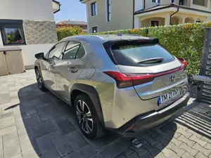 Lexus UX 250h Luxury Line + Garantie - imagine 5 Lexus UX 250h Luxury Line + Garantie - imagine 5