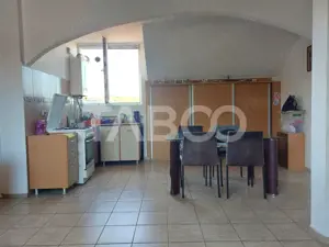 Apartament decomandat 3 camere zona centrala Cisnadie de vanzare - imagine 11