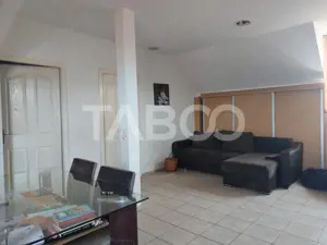 Apartament decomandat 3 camere zona centrala Cisnadie de vanzare - imagine 12