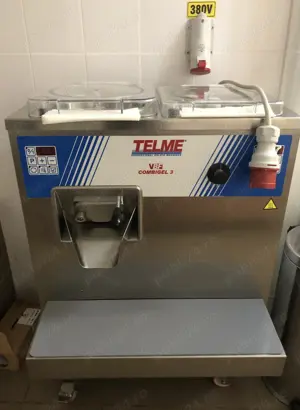 Utilaje ,mobilier de vanzare pentru patiserie cofetarie
