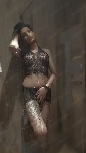 Sunt aici Pentru voi am venit din Ungaria fac și party fac și deplasări vino să ne simțim bine kisss - imagine 3