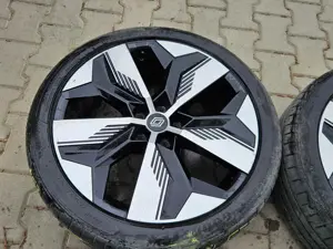 Set roti originale R20 echipate de vara 215/45R20 - imagine 5