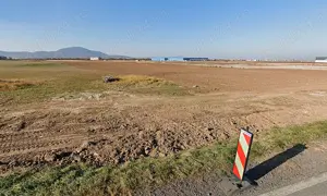Teren industrial de vânzare în Cristian   zonă în plină dezvoltare. - imagine 4