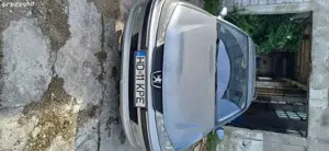 Vând Peugeot 406
