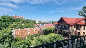 Vand vila situata in Pitesti, impartita in 8 apartamente - imagine 6