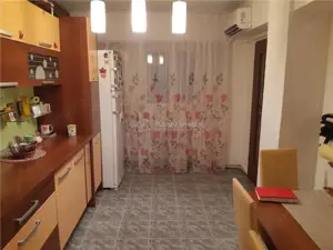 Resita, Chirie, 3 Cam. Dec. Mobilat+Utilat, Central - imagine 12