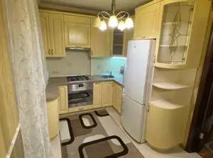 Apartament cu o camera in zona Complexului Studentesc de inchiriat