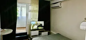 Garsonieră de închiriat – Micro 40, etaj 2, 20 mp + balcon – 1.100 lei - imagine 2