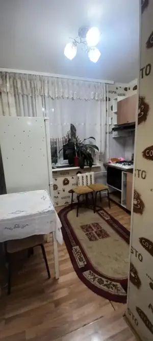 Apartament cu 2 camere de inchiriat in zona Blascovici  - imagine 3