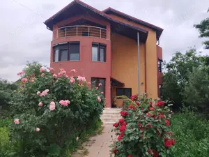 Casa S+P+1E+M loc Jilava