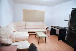 Proprietar, ofer spre închiriere apartament 2 camere  în Roman - imagine 2