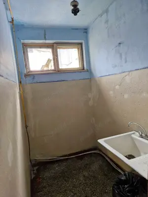 Apartament de vanzare - 2 camere, Petrosani, Str. Aviatorilor, bloc 1 - imagine 10