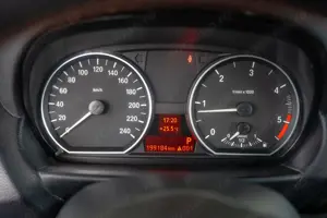 Bmw Seria 1 - imagine 13