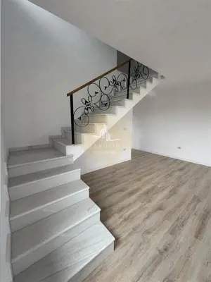 Duplex - 5 camere - Ghiroda - imagine 3 Duplex - 5 camere - Ghiroda - imagine 3