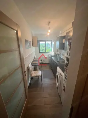 Ap 2 camere decomandat+ loc parcare + boxa - zona CUG - imagine 5