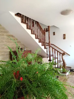 Casă de vânzare  - imagine 2