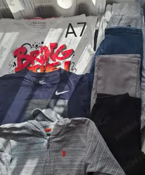 Lot haine 164cm, hanorac, blugi, pantaloni training, bluză mânecă lungă, tricou, Cod A7