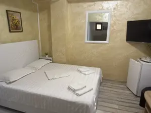 Casă Albert Luca - imagine 3